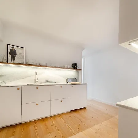 Unique 2 Bdr In The Heart Of Apartment Lisbon