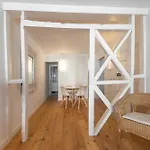 Διαμέρισμα Unique 2 Bdr In The Heart Of