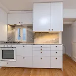 Διαμέρισμα Unique 2 Bdr In The Heart Of