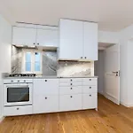 Unique 2 Bdr In The Heart Of Διαμέρισμα *