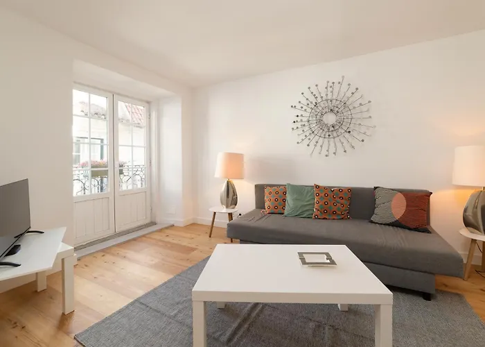 Apartament Unique 2 Bdr In The Heart Of Lizbona