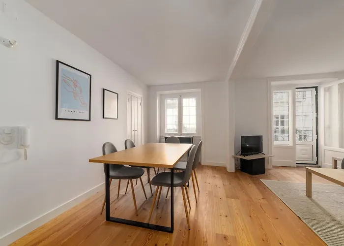 Apartament Unique 2 Bdr In The Heart Of *